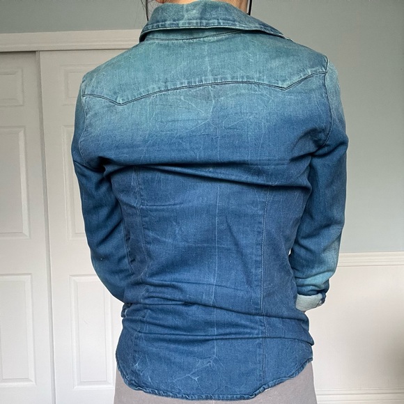 Zara Blue Jean button-up Shirt/Jacket. Women’s size US XS - Picture 4 of 9